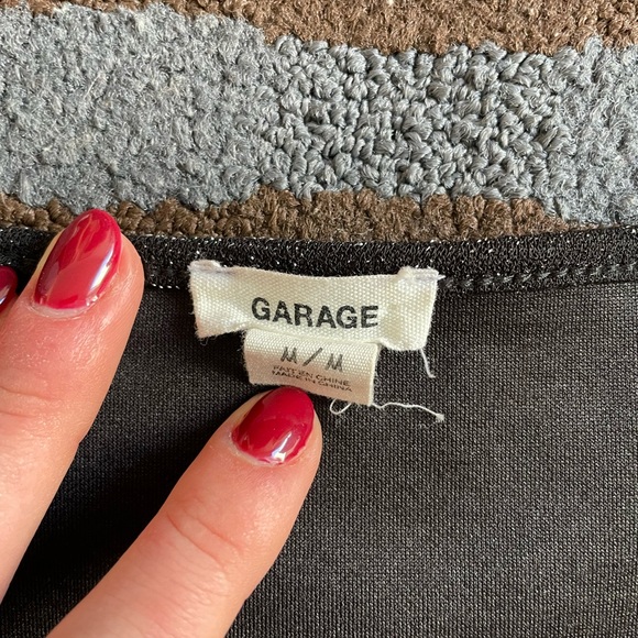 GARAGE SPARKLE CROSS TOP - Picture 2 of 3